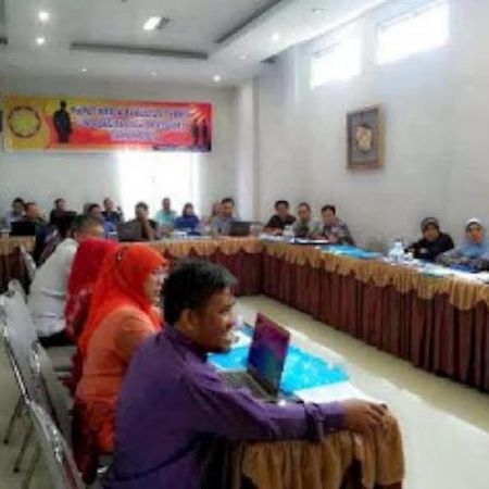 Hotel Bunda Aceh Takengon Buitenkant foto